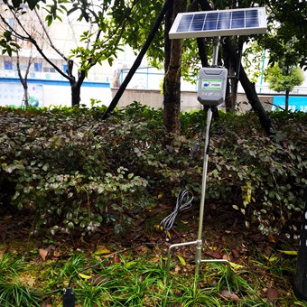 在線田間環(huán)境監(jiān)測儀.jpg 在線田間環(huán)境監(jiān)測儀.jpg